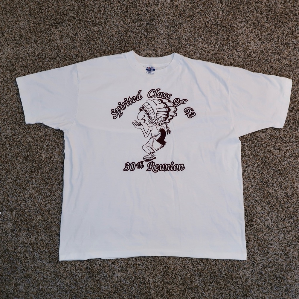 Vintage White Graphic Men's T-Shirt